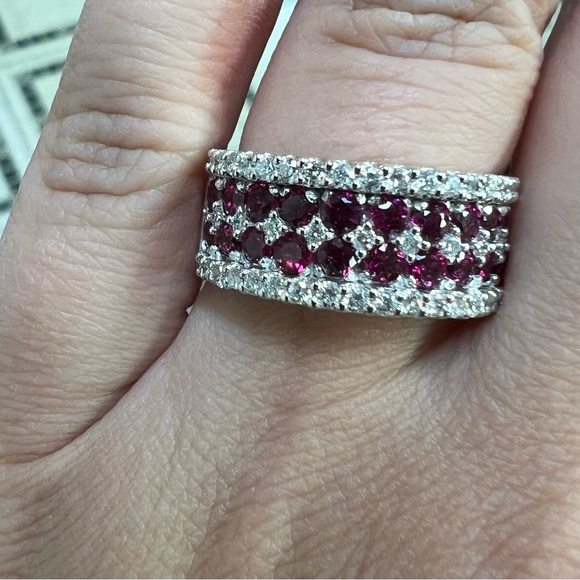 14k White Gold Diamond & Ruby Band Ring - Picture 4 of 7